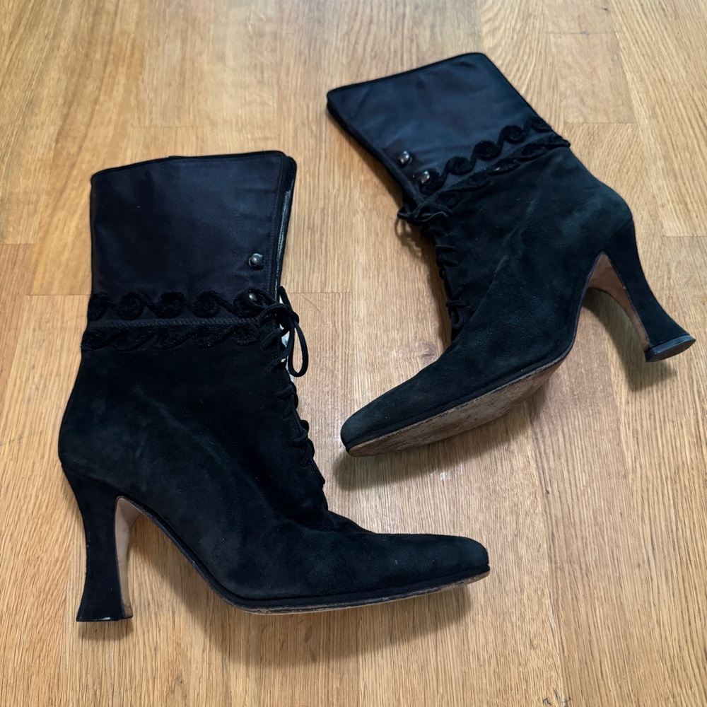 Vintage Via Spiga 6 Black Suede Leather Victorian Goth Lace Up Boots Italy Made